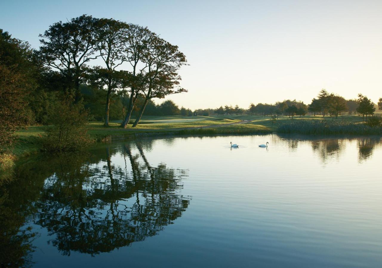 Formby Hall Golf Resort & Spa Southport Esterno foto