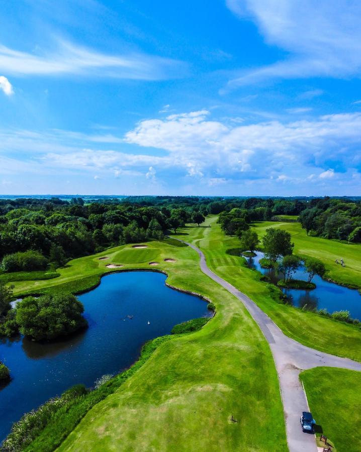 Formby Hall Golf Resort & Spa Southport Esterno foto